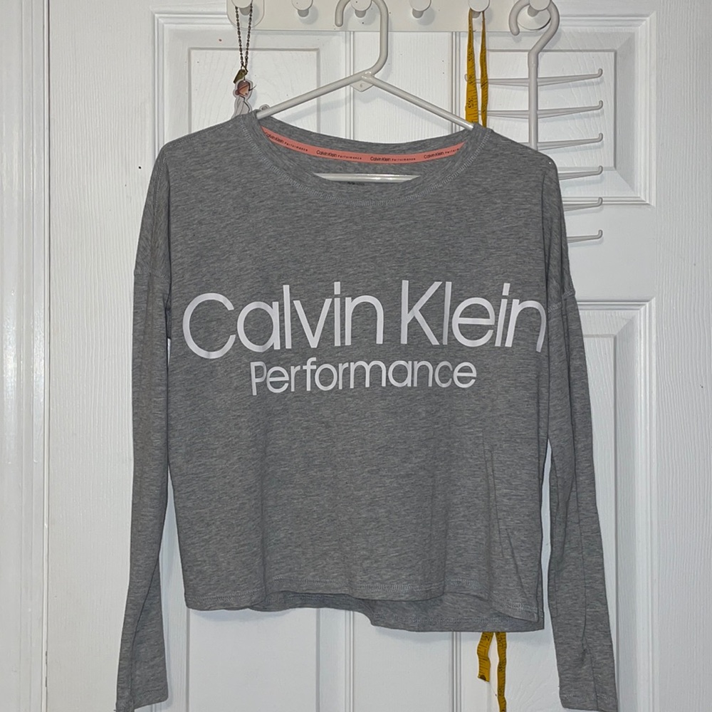 NEW Calvin Klein Performance Long-Sleeve Tee – S/P